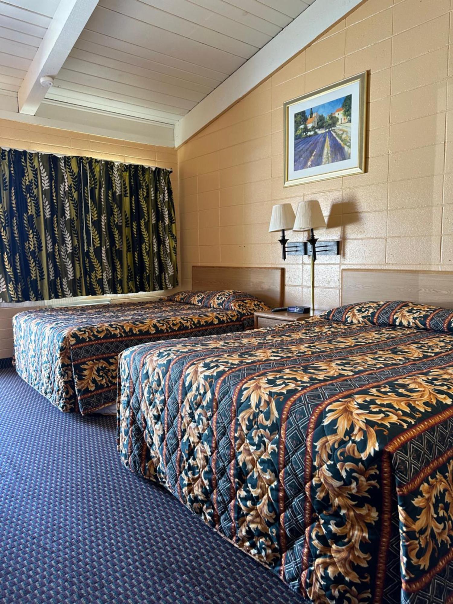 Fireside Inn King City Esterno foto